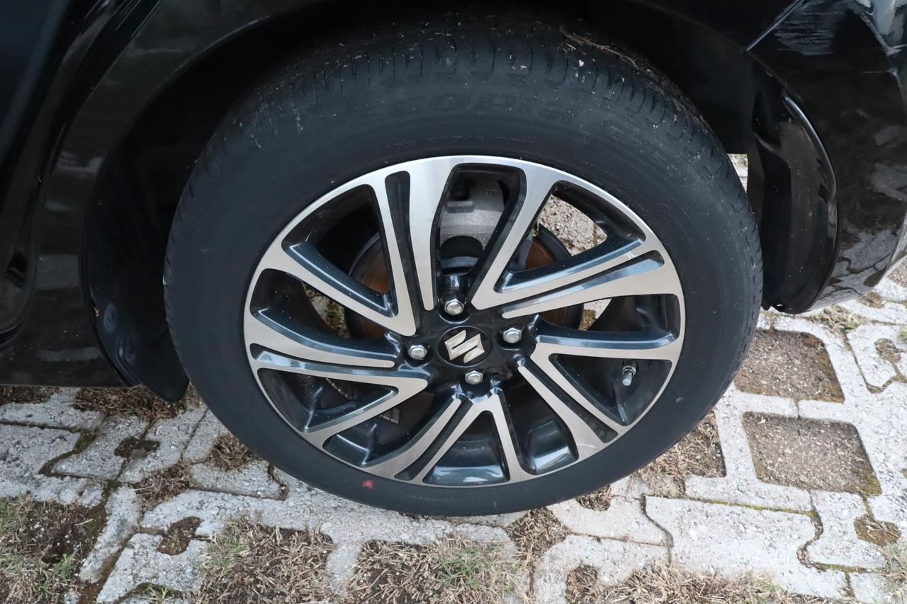 SUZUKI SWIFT 1.2cc HYBRID 83CV TOP