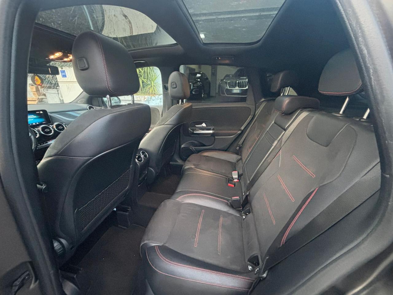 Mercedes-benz B 200 Mercedes 200d AMG Premium Plus