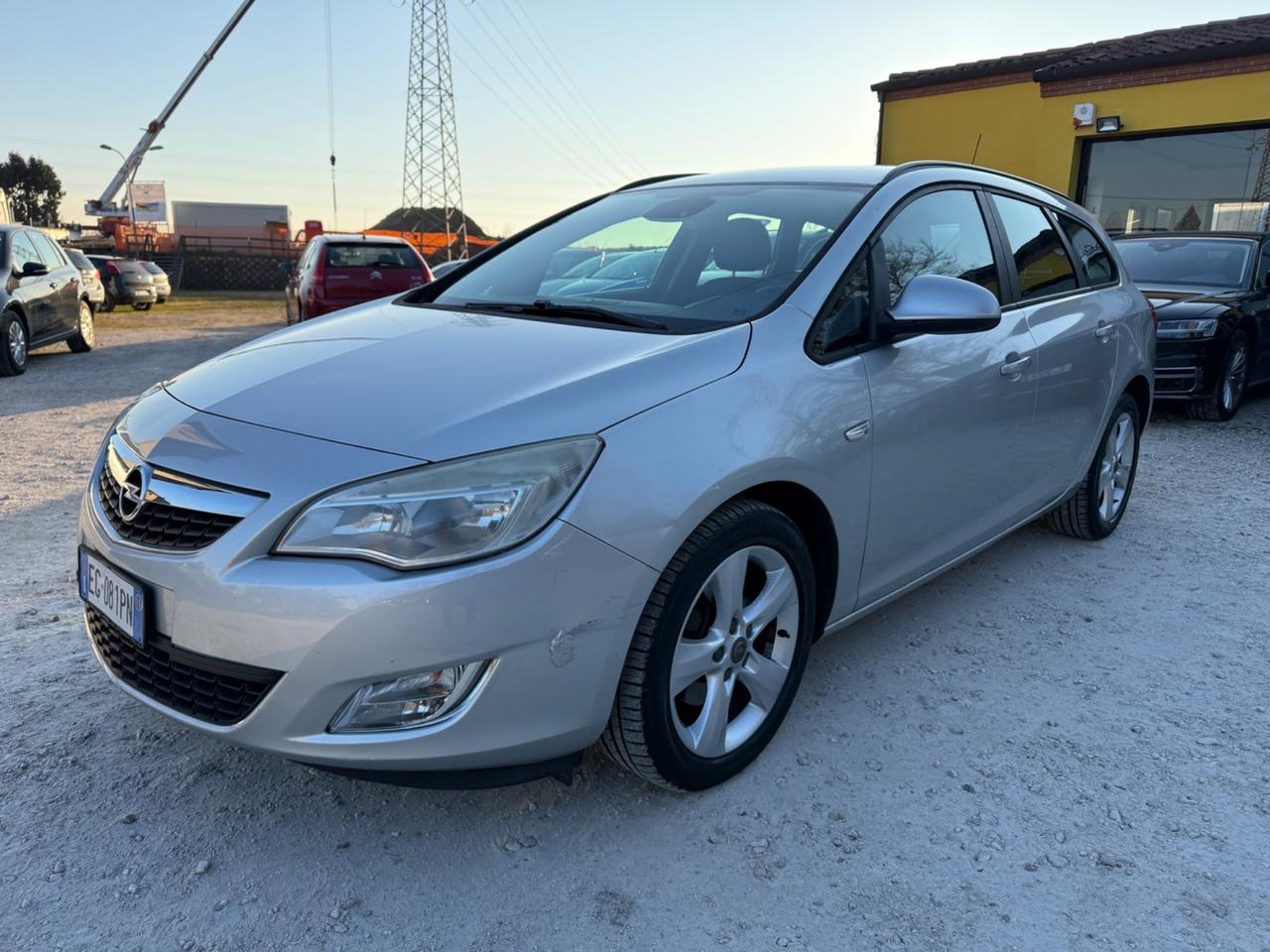 Opel Astra 1.7 CDTI 125CV Sports Tourer Cosmo UNICO