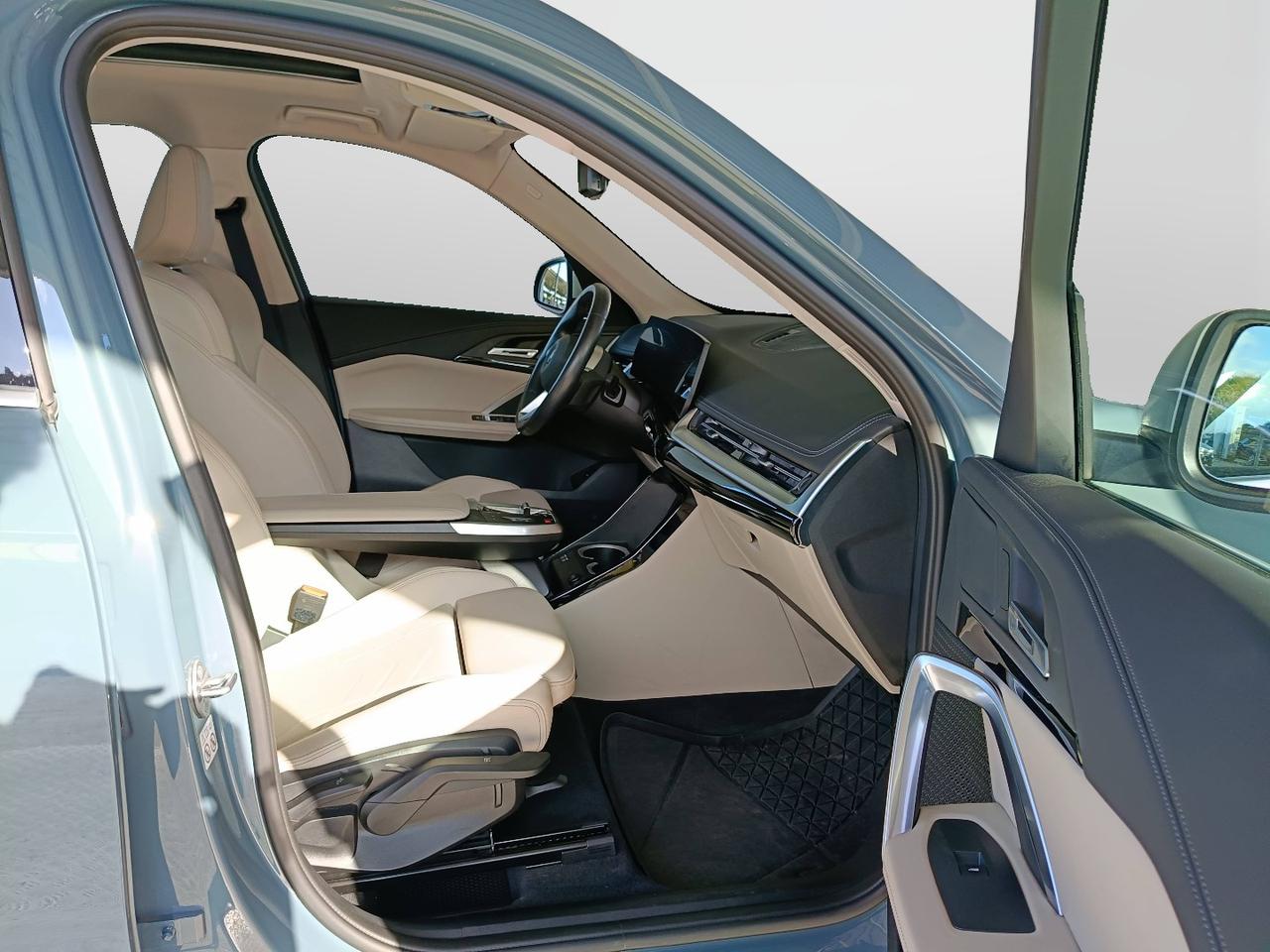 BMW X1 U11 - X1 sdrive18d X-Line auto