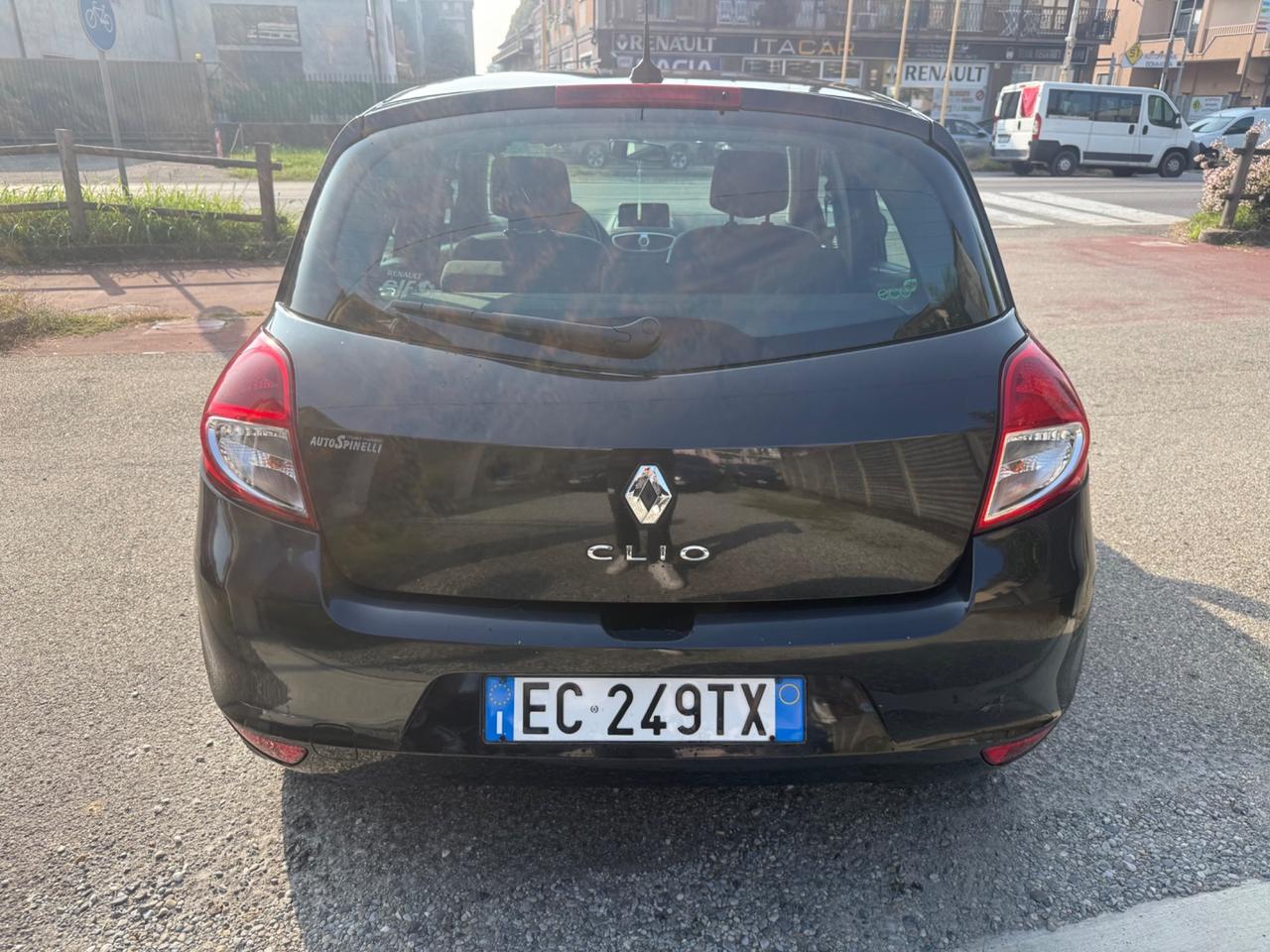 Renault Clio 1.2 16V 5 porte Luxe