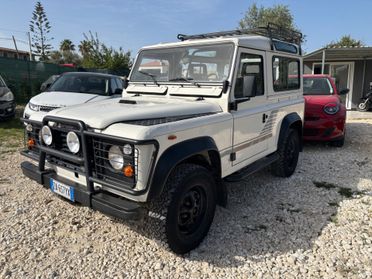 Land Rover Defender 90 diesel Hard-top