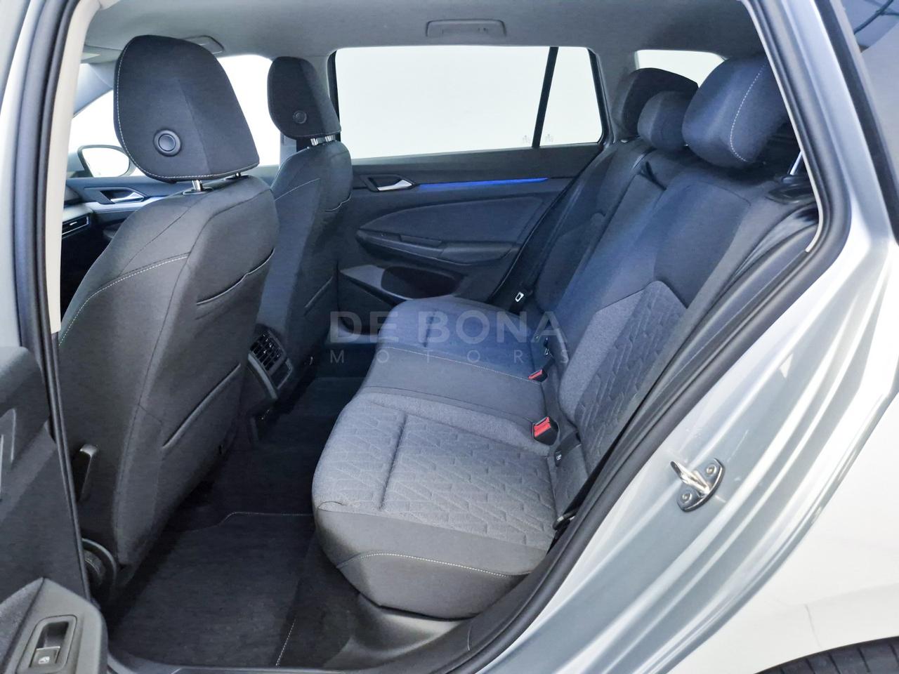 Volkswagen Golf variant 2.0 tdi life 150cv dsg