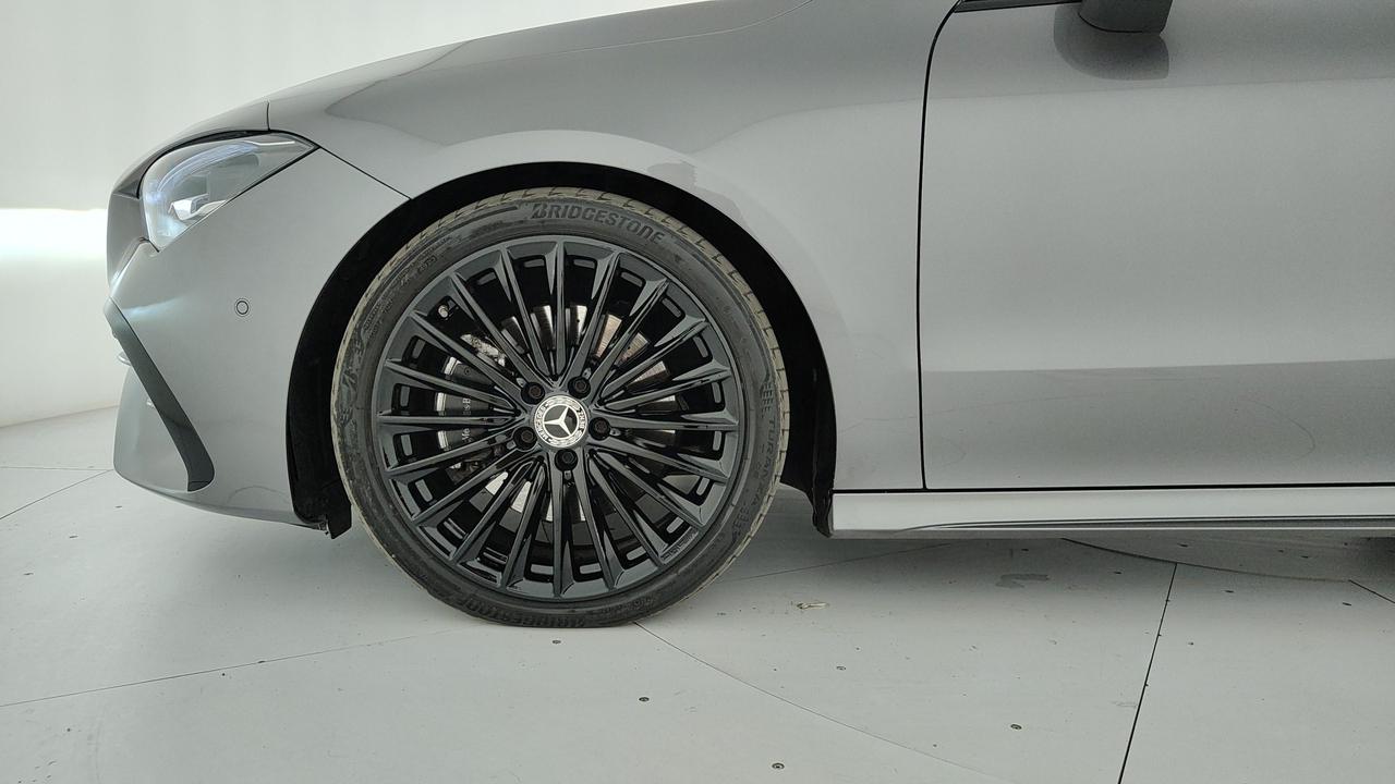 Mercedes-Benz CLA Sh.Brake - X118 2023 - CLA Shooting Brake 200 d AMG Line Premium Plus auto