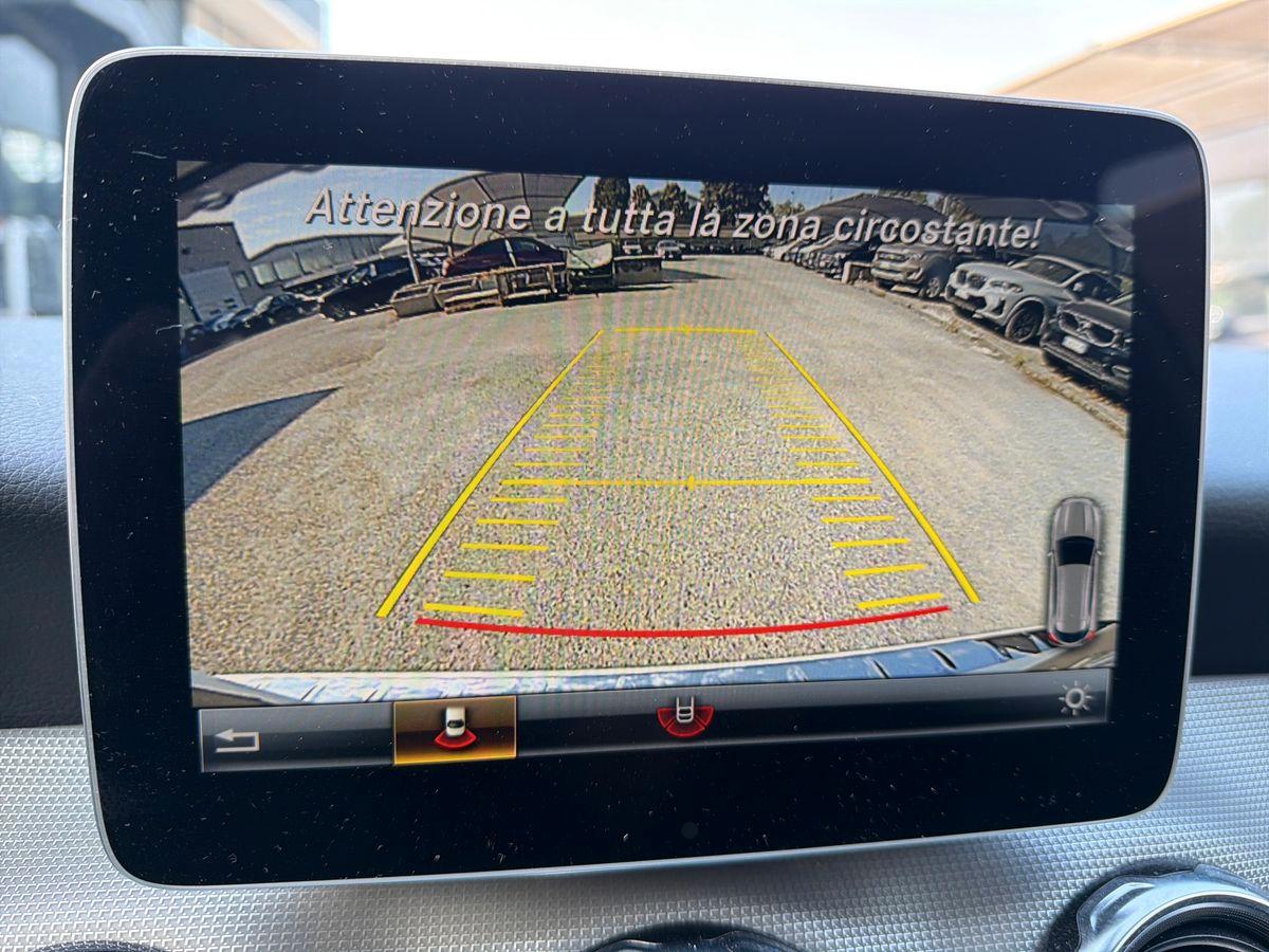Mercedes-Benz GLA 220 d Sport 4matic 170cv auto