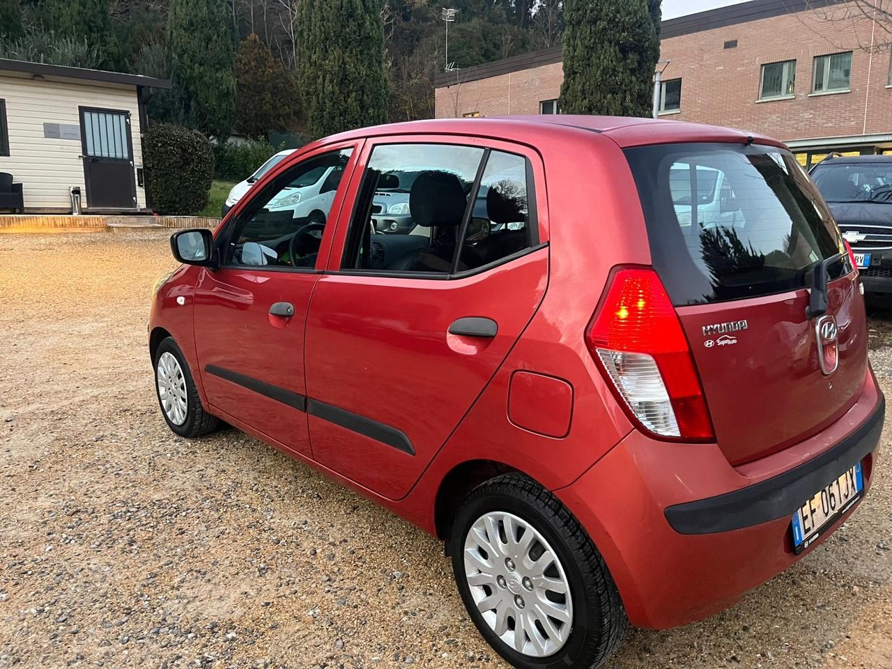 Hyundai i10 1.1 Benzina - Neopatentati