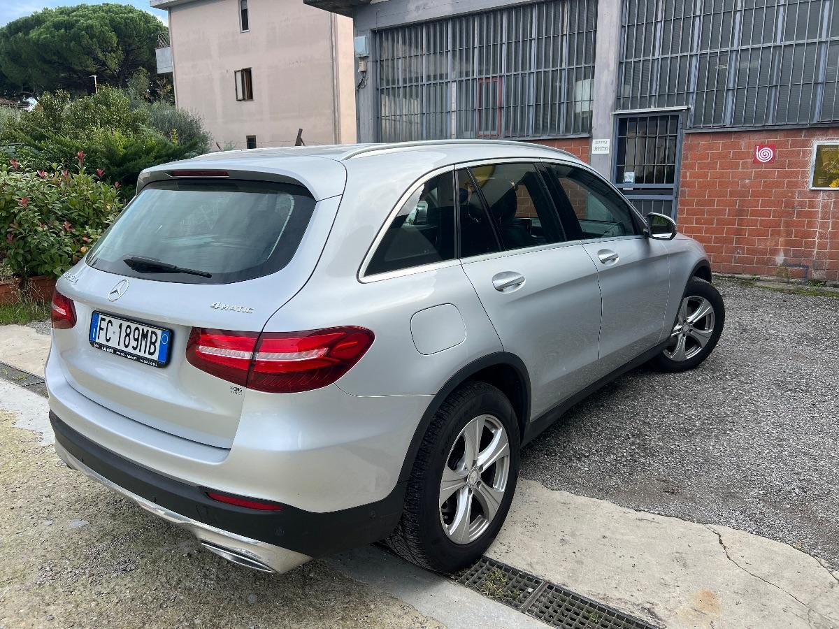 MERCEDES - Classe GLC 250 d Business 4matic auto