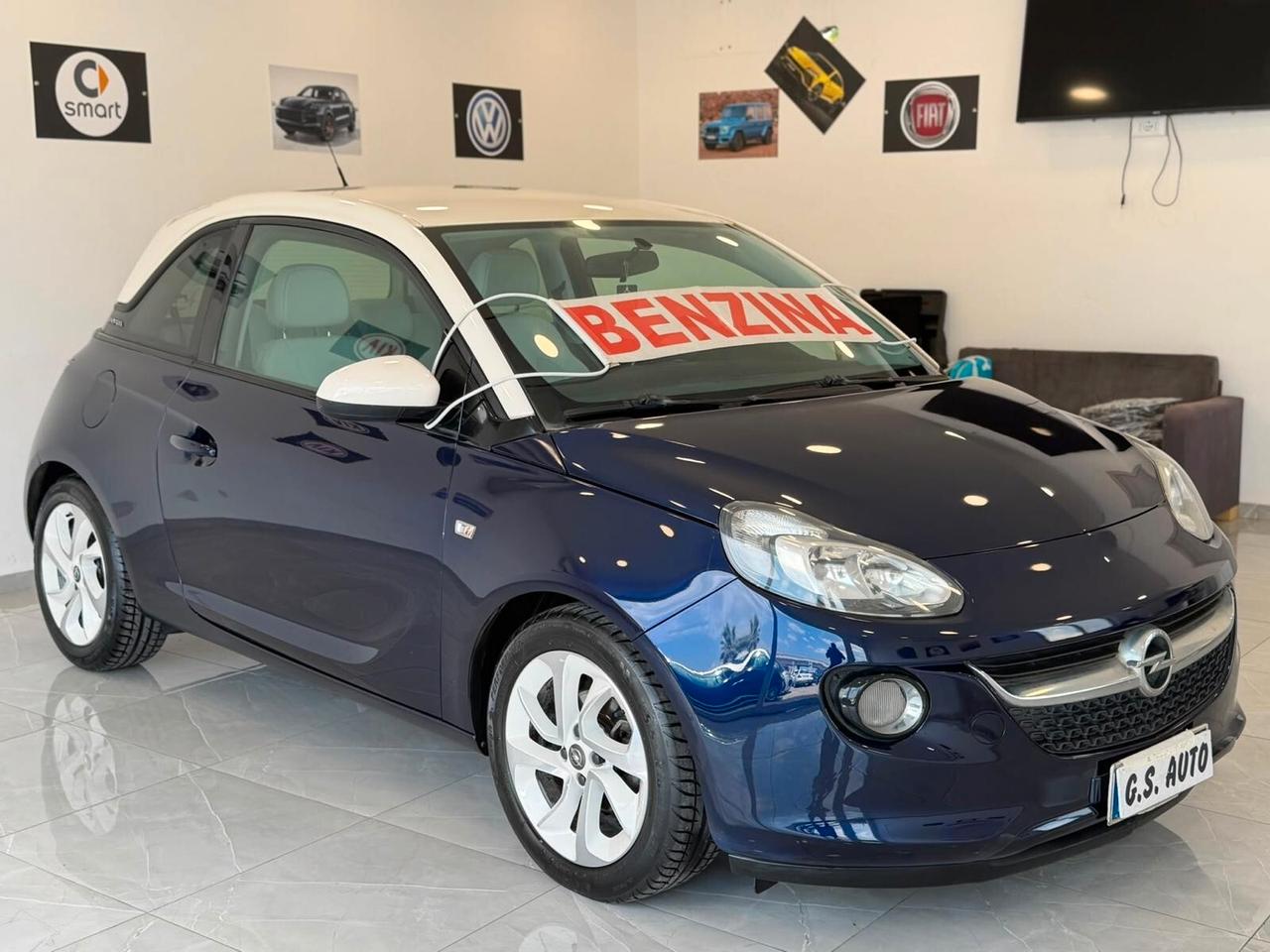 Opel Adam 2014 1.2cc Bicolore Navi