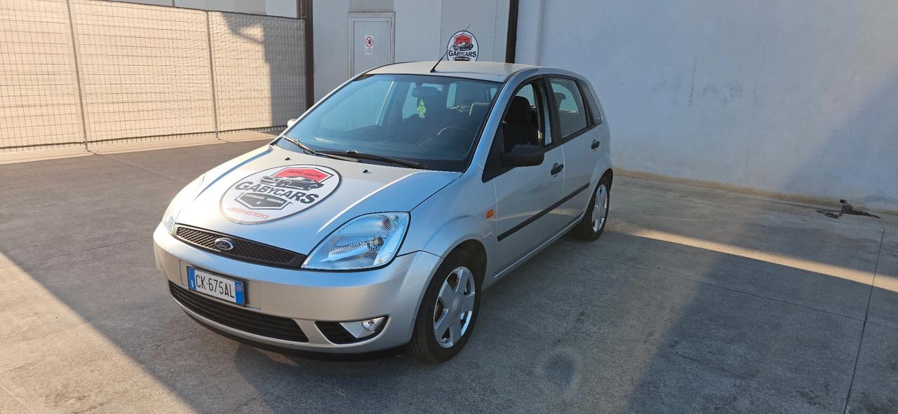 Ford Fiesta 1.2 16V 5p. Ambiente