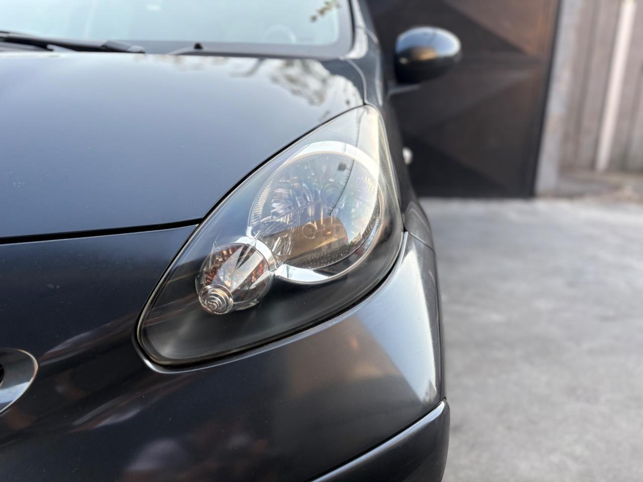 Toyota Aygo 1.0 benz. 5 porte splendide condizioni