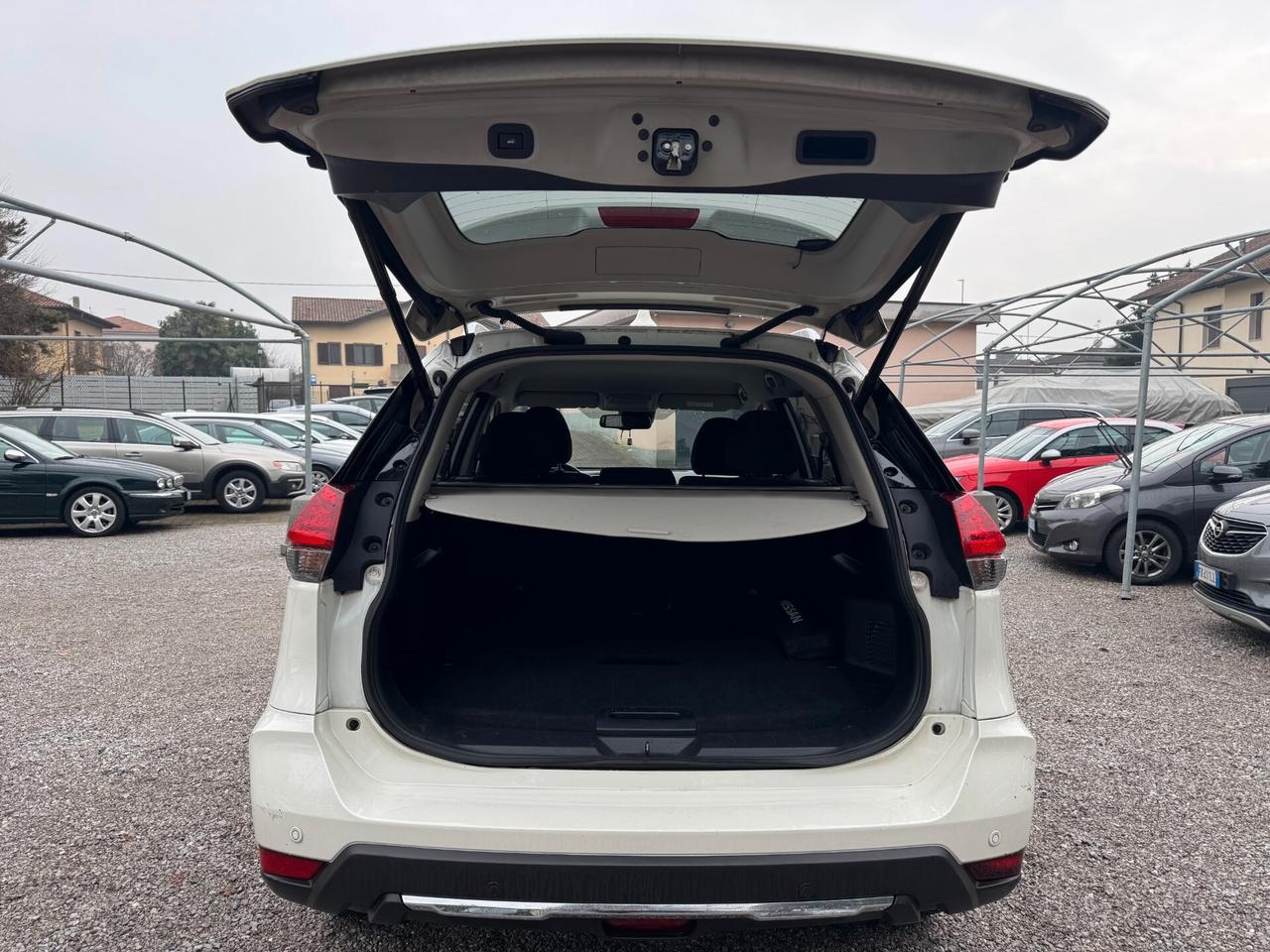 Nissan X-Trail 2.0 dCi 4WD Tekna