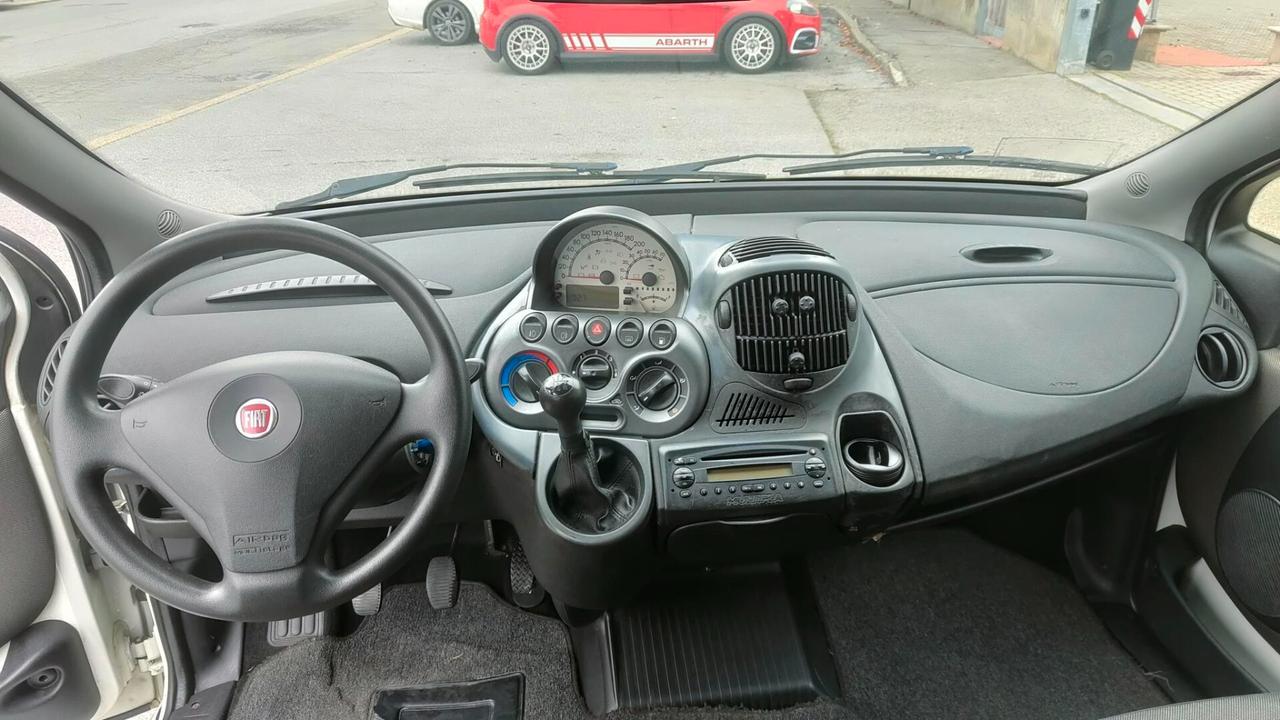 Fiat Multipla 1.6 16V Natural Power Dynamic