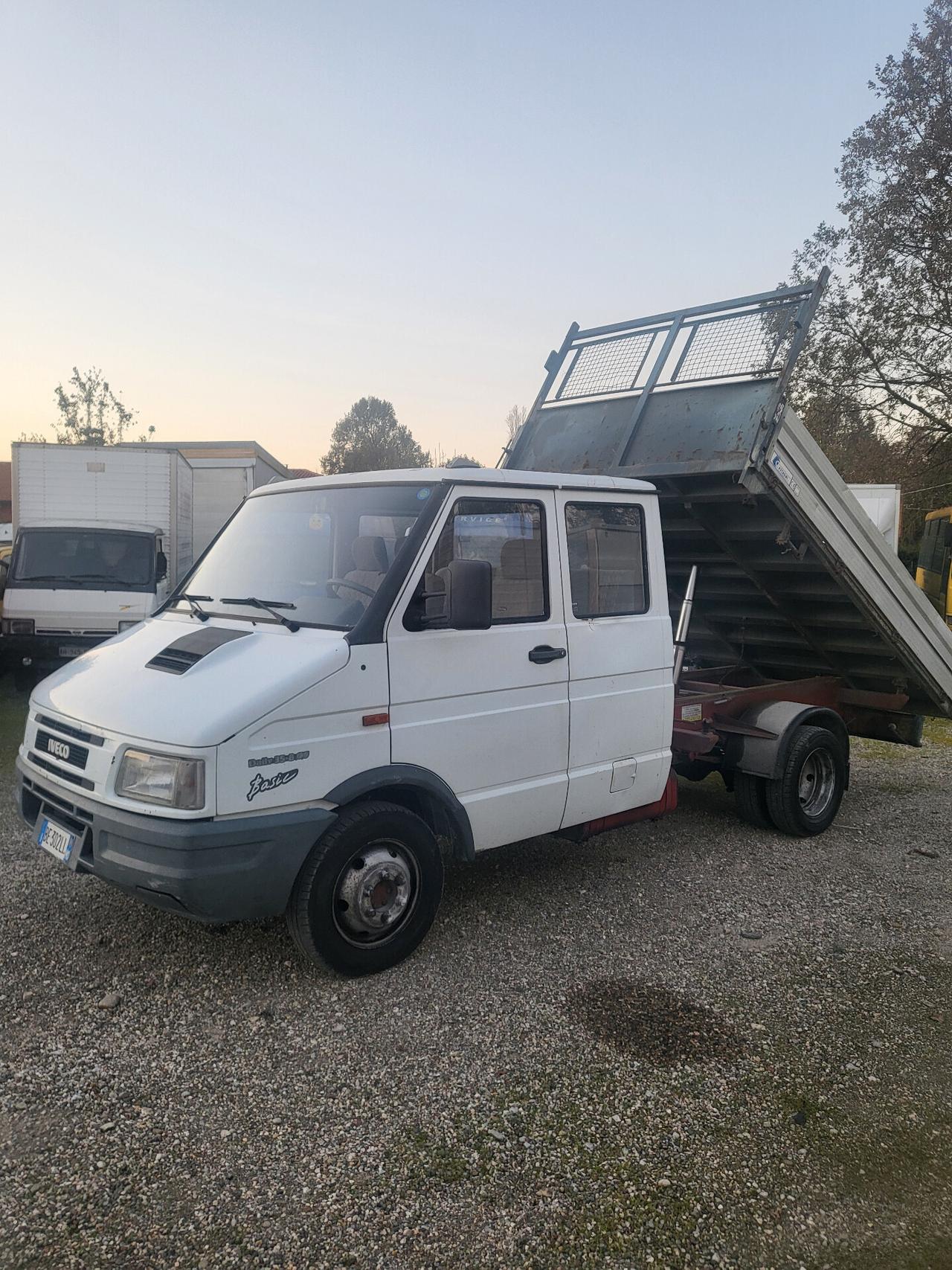 iveco daily 2.8d 30E9 ribaltabile