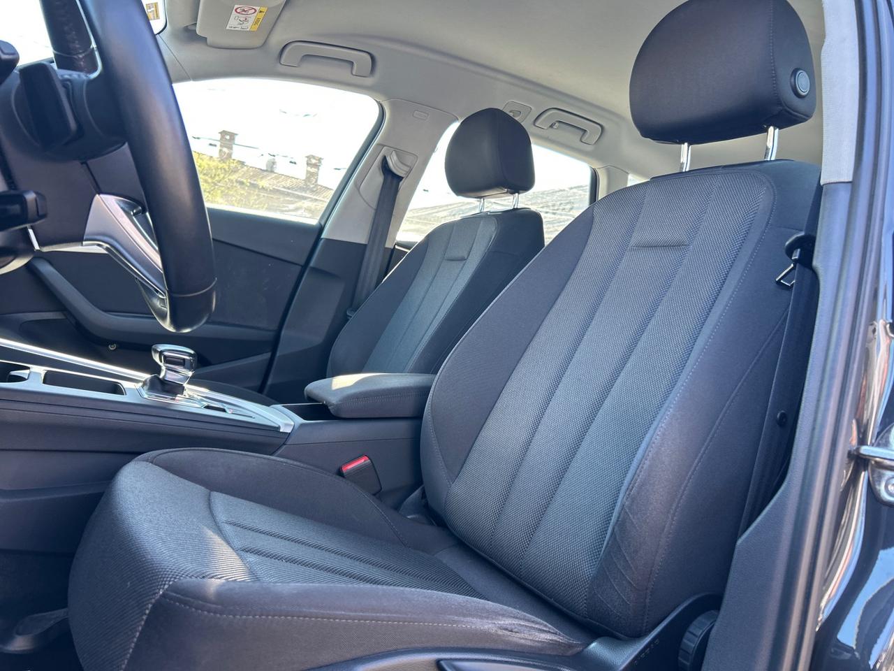 Audi A4 Avant 30 2.0 tdi mhev 136cv s-tronic
