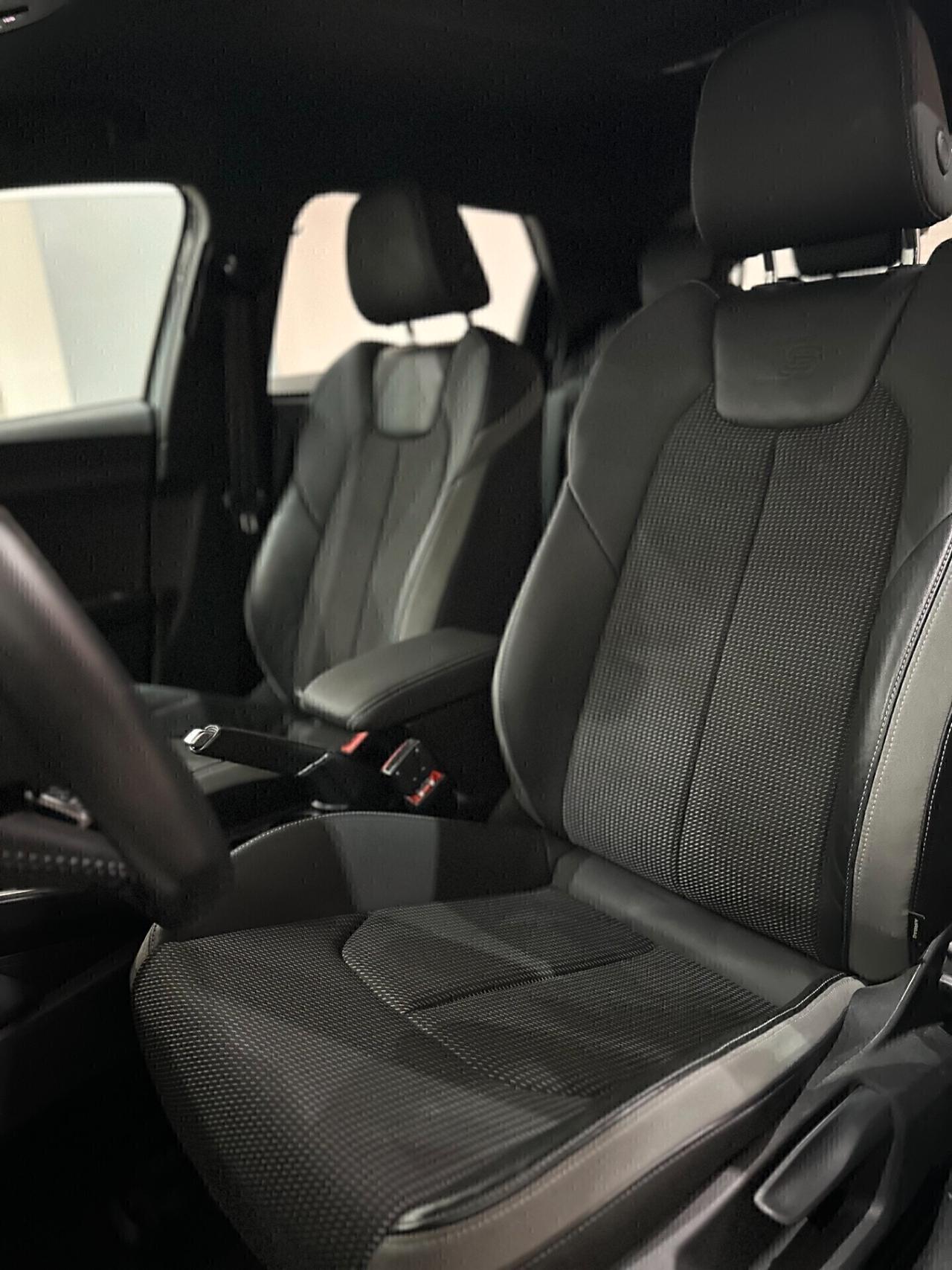 Audi A1 citycarver 35 TFSI S tronic