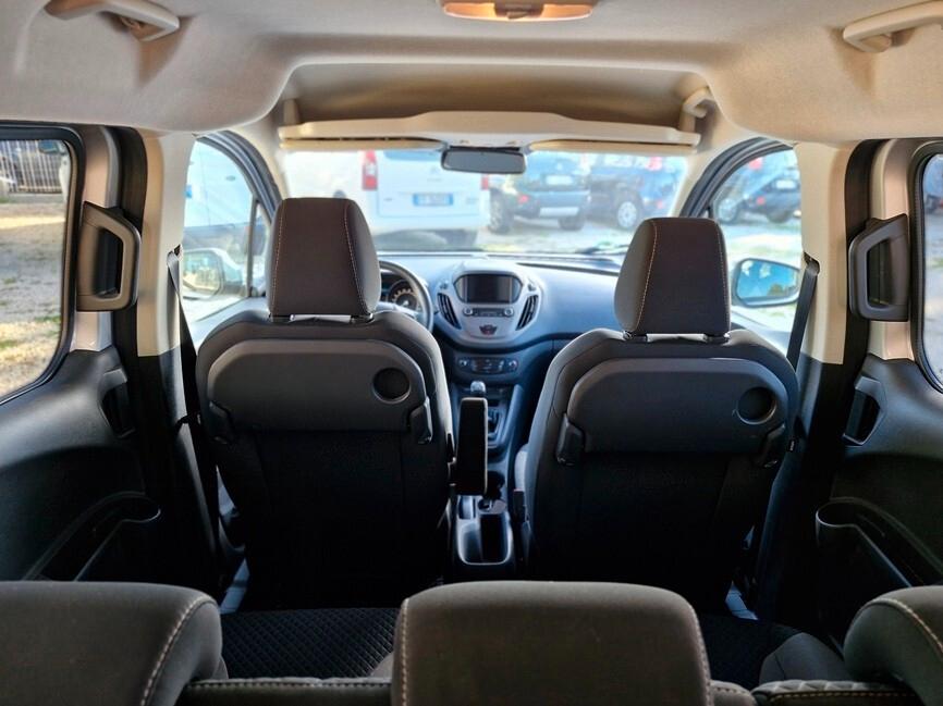 Ford Tourneo Courier 1.0 EcoBoost 100 CV Plus