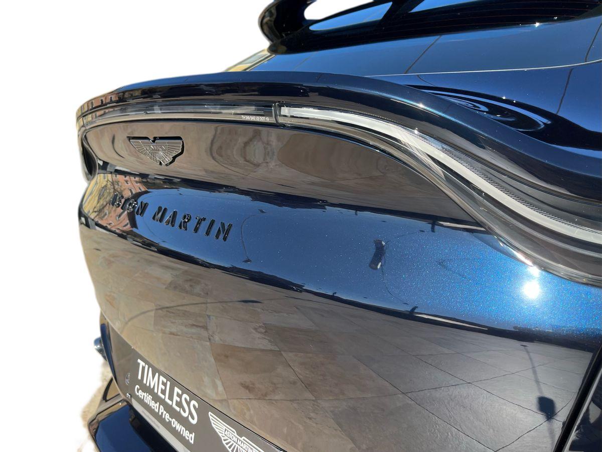 ASTON MARTIN DBX 4.0 auto