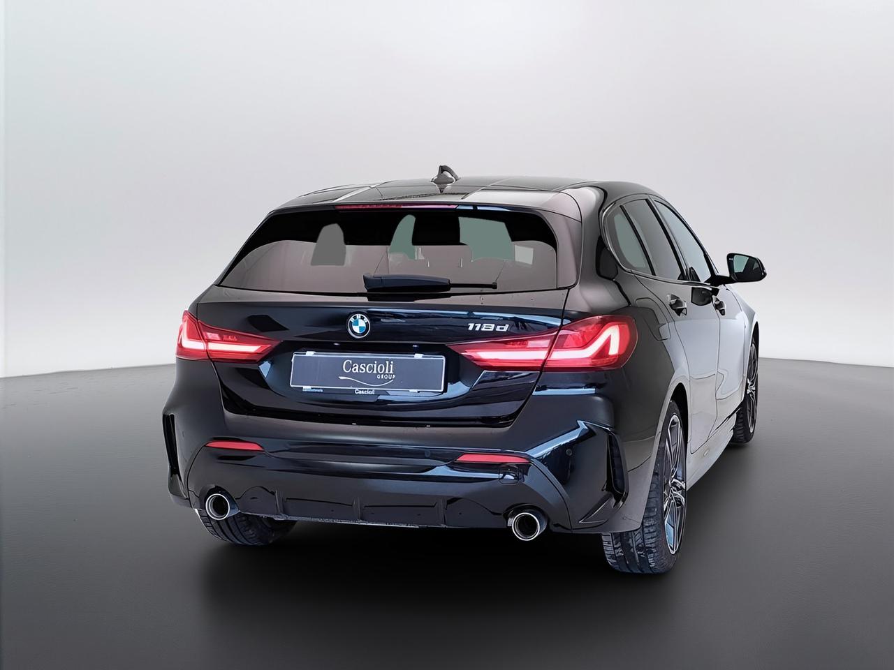 BMW Serie 1 F40 - 118d Msport auto