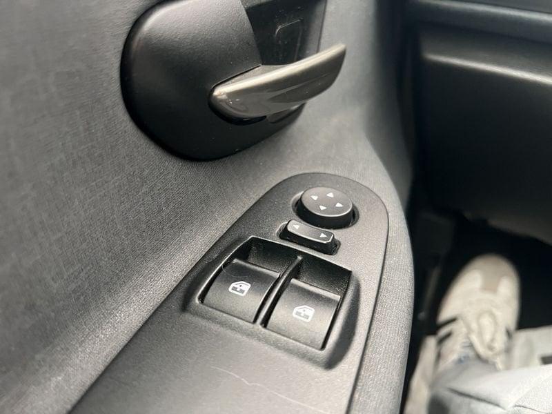 Lancia Ypsilon Ypsilon 1.0 FireFly 5 porte S&S Hybrid Ecochic Unica
