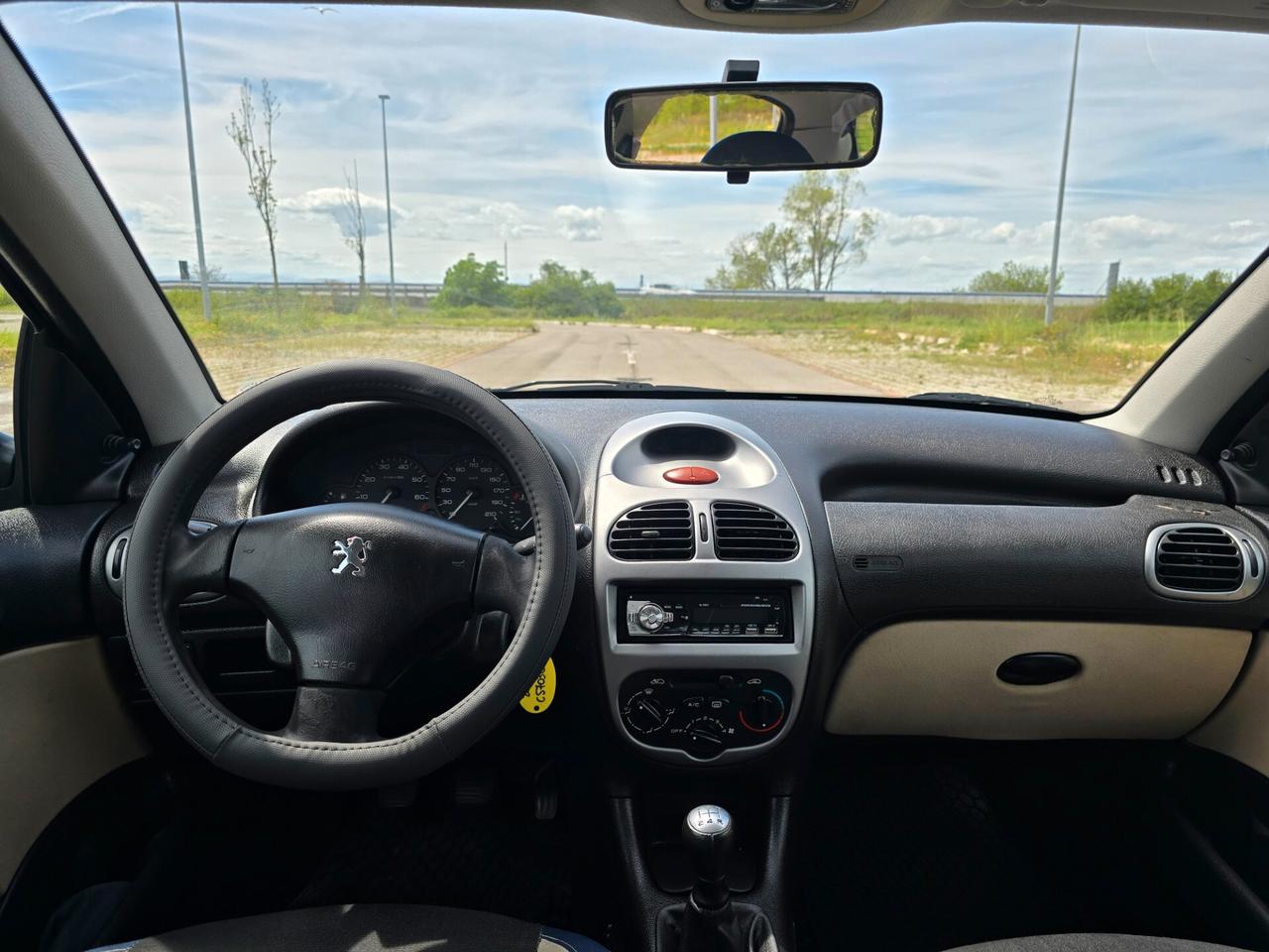 PEUGEOT 206 1.2 BENZINA NEOPATENTATI