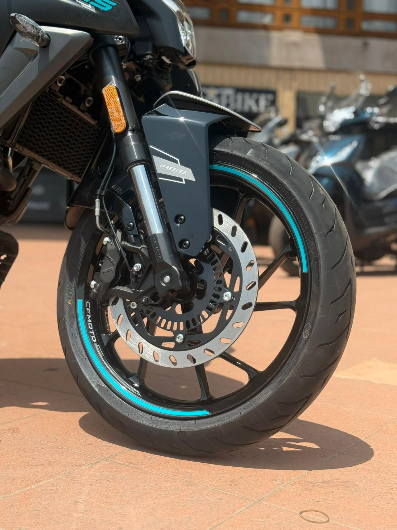 CFMOTO 125NK