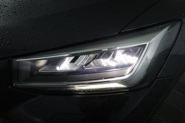 AUDI Q2 Q2 35 TFSI S tronic Business Advanced