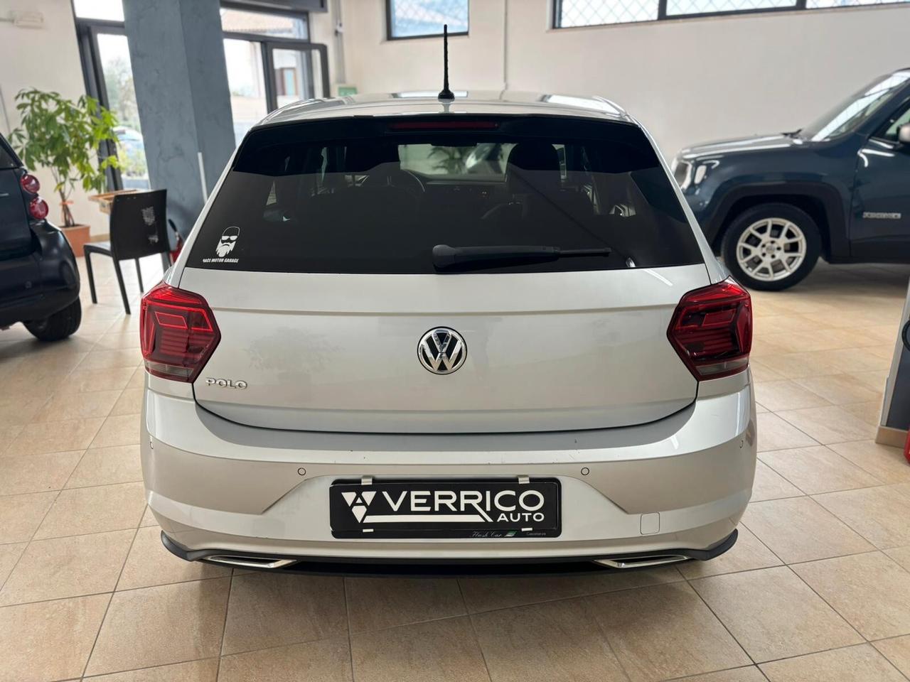 Volkswagen Polo 1.6 TDI 95 CV DSG 5p. R LINE