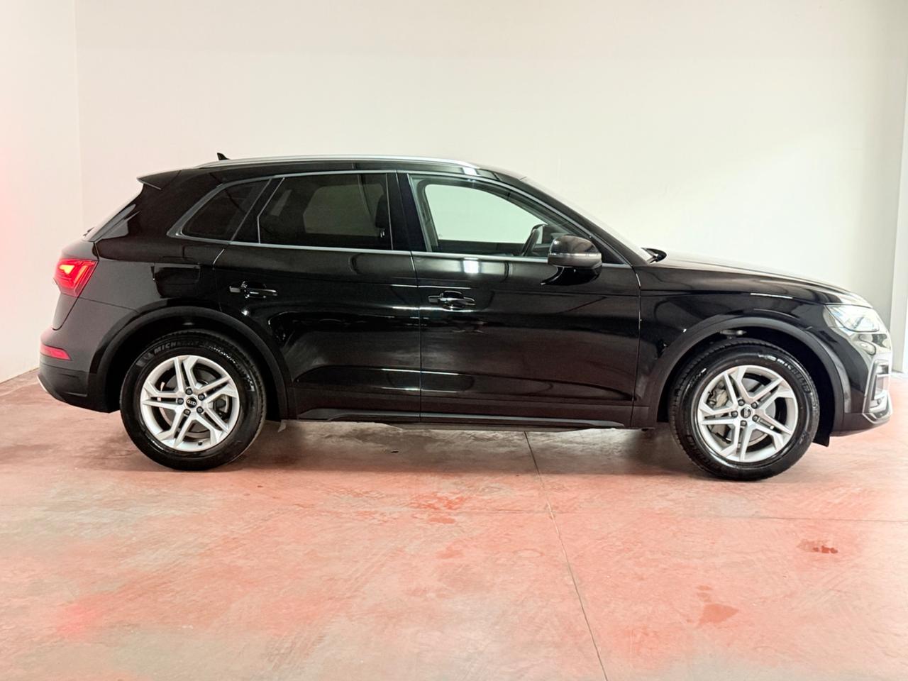 Audi Q5 35 TDI S tronic Business