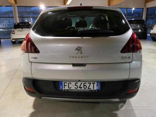 PEUGEOT 3008 BlueHDi 120 S&S Allure