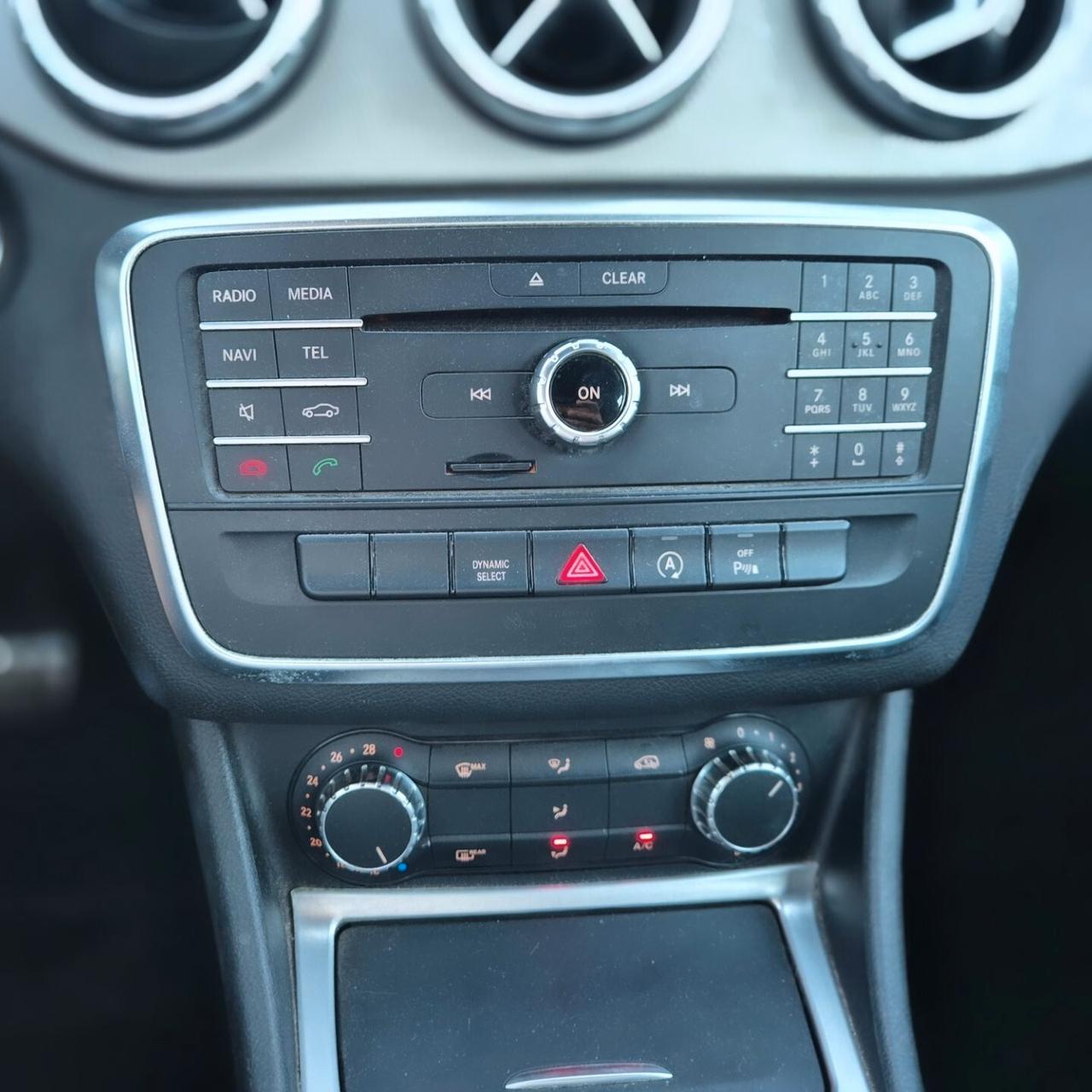 Mercedes-benz CLA 200 CDI Sport 136 Cv Berlina
