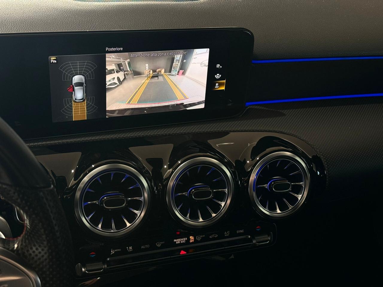 Mercedes-benz A 200d Premium AMG Night Edition