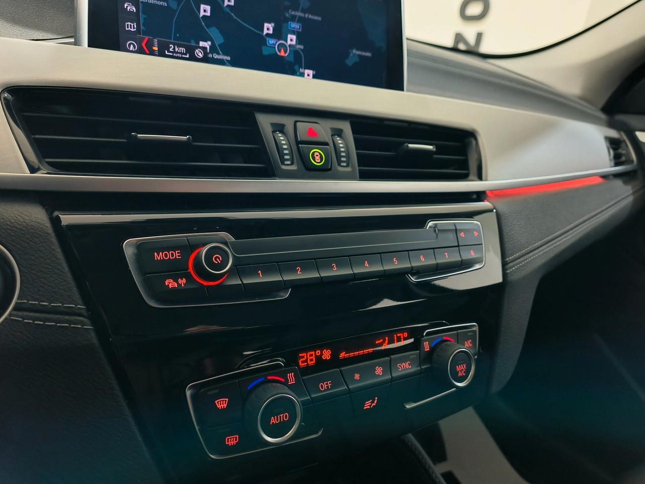 Bmw X2 sDrive18d Business-X