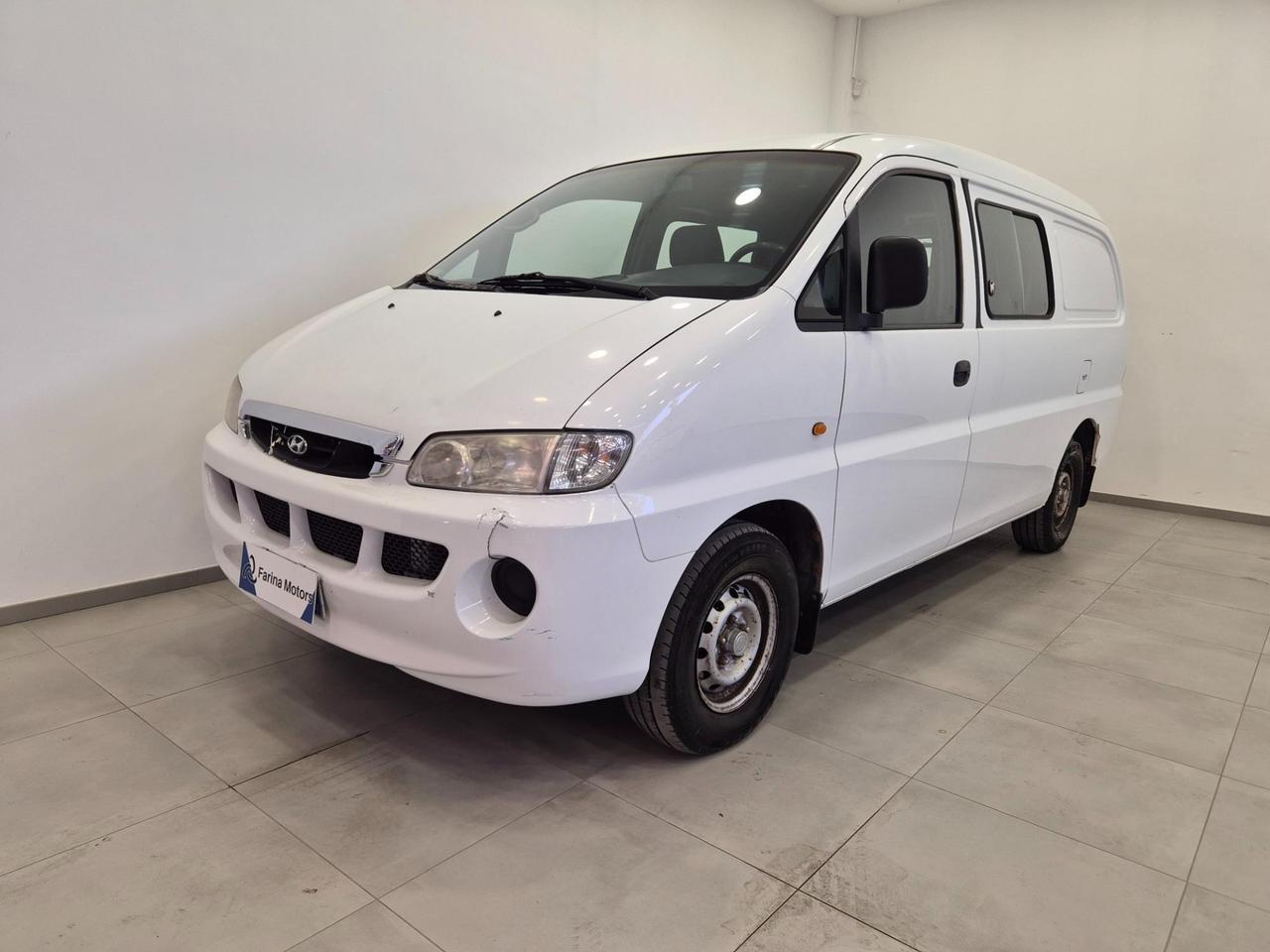 Hyundai H-1 2.5 td Combi 5 POSTI - PER COMMERCIANTI