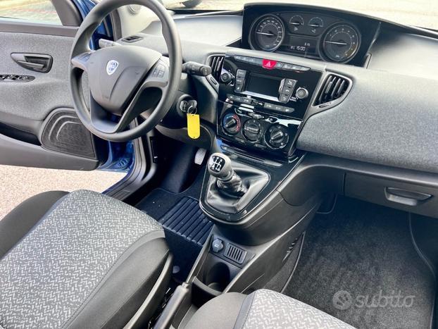 LANCIA Ypsilon 1.0 FireFly 5 porte S&S Hybrid Si