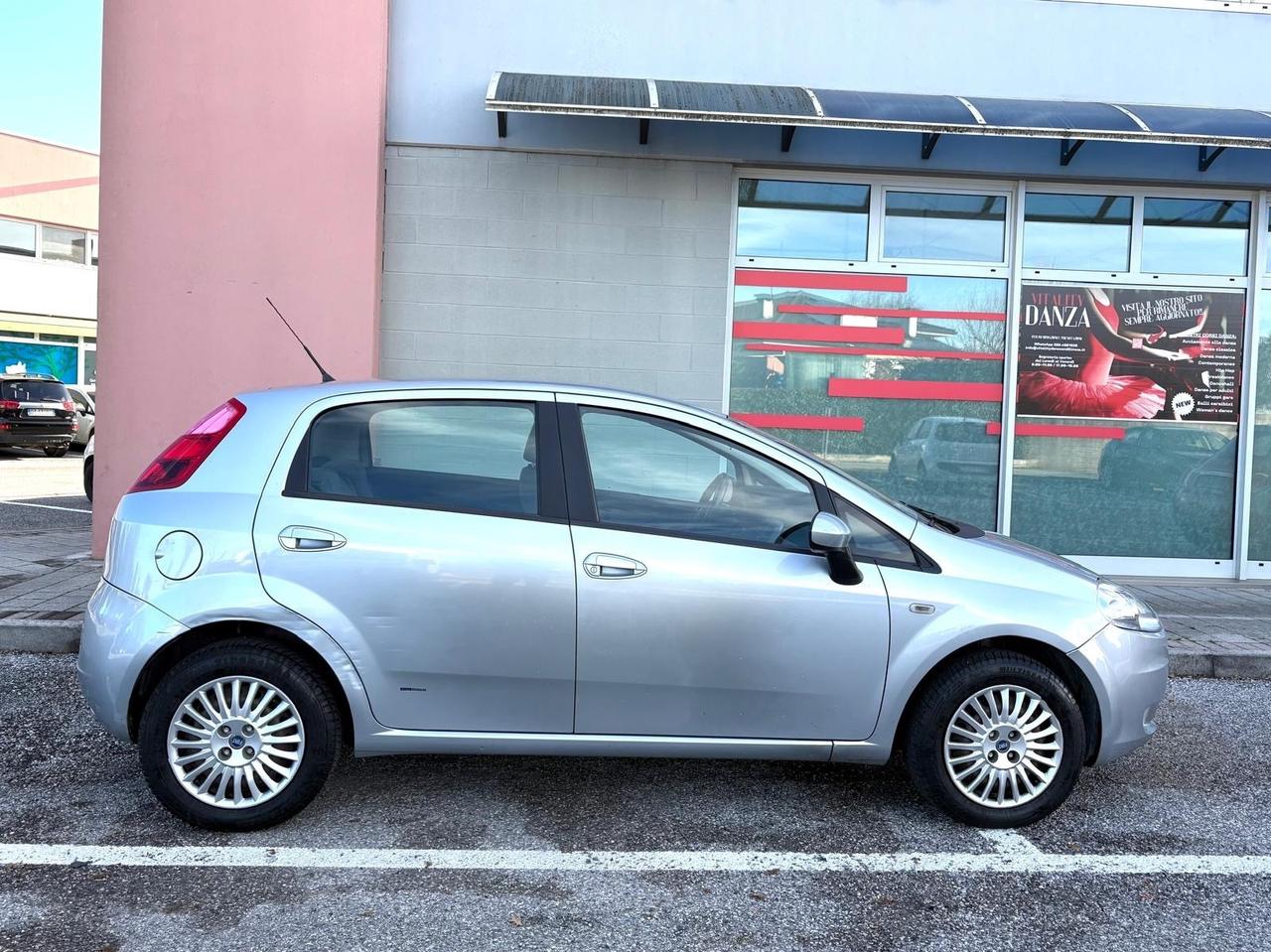 Fiat Grande Punto 1.4 Neopatentati