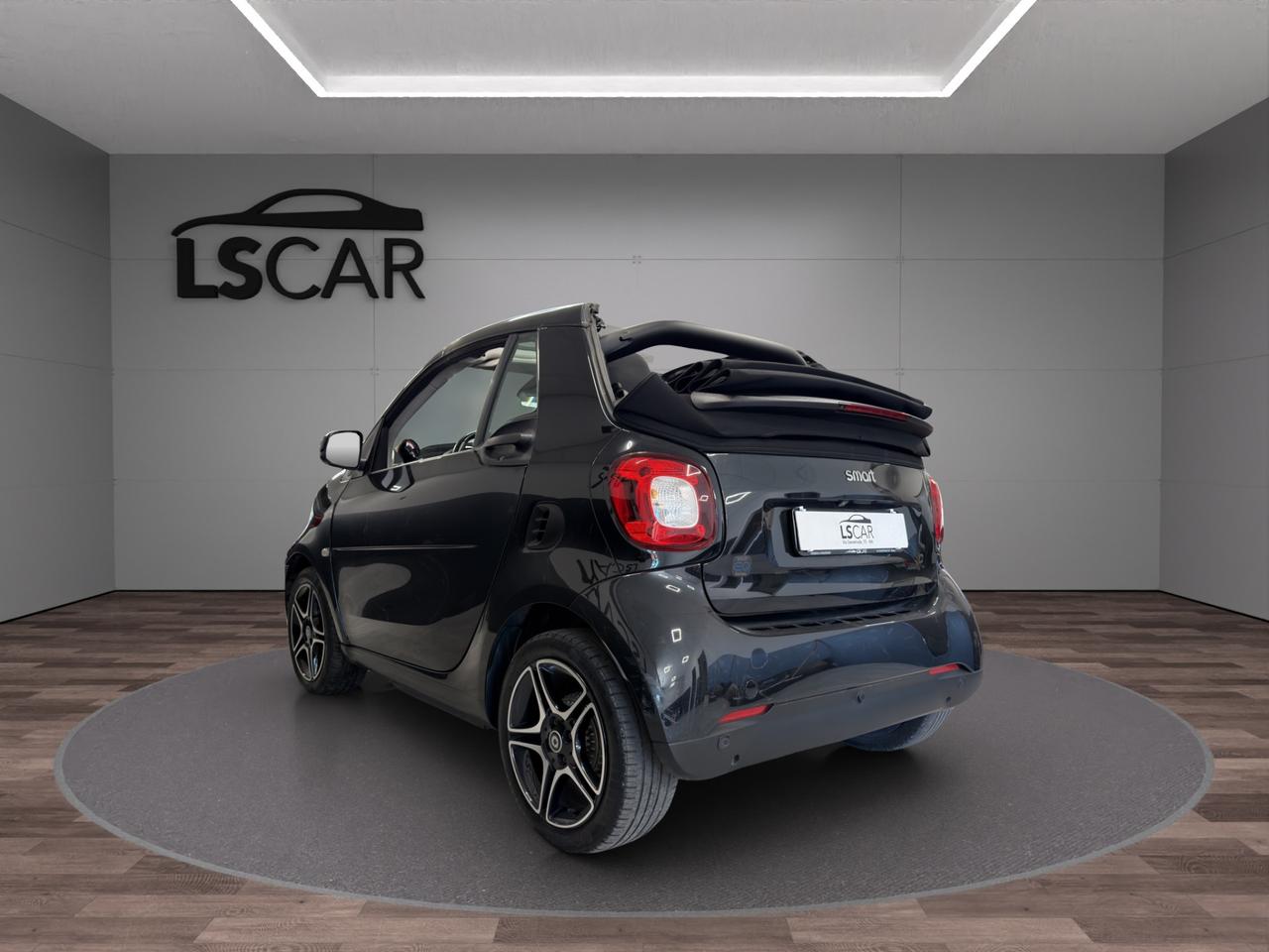 Smart fortwo cabrio eq Passion Cabrio - Unipro - Promo finanziamento - Schermo