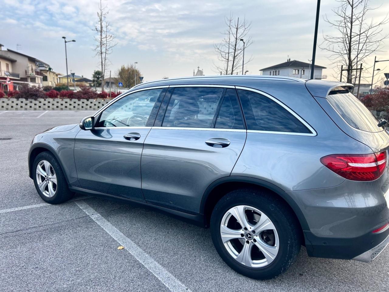 Mercedes-benz GLC 220 Sport exclusive