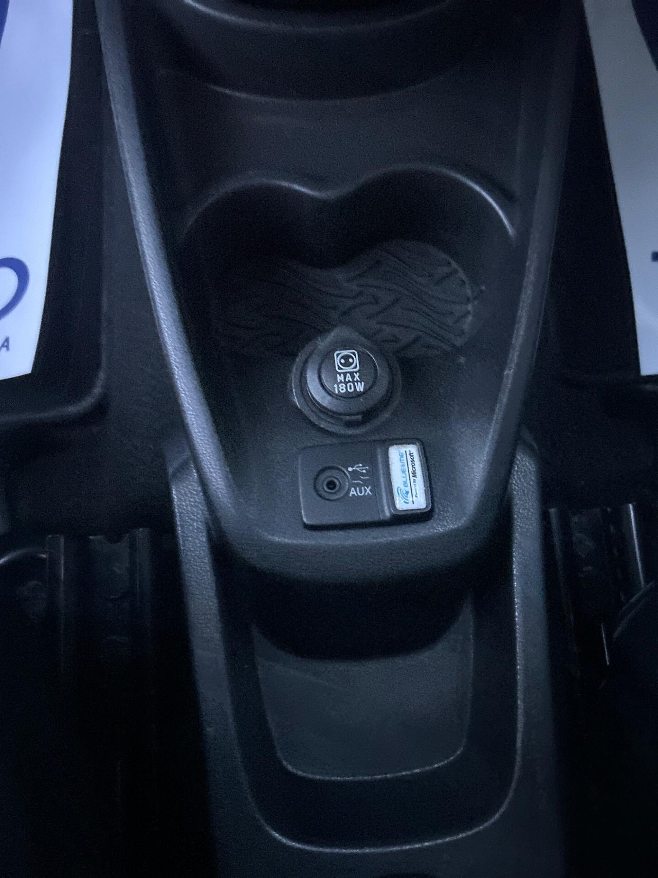 Lancia Ypsilon 1.3 MJT Elefantino Bianco Platinum