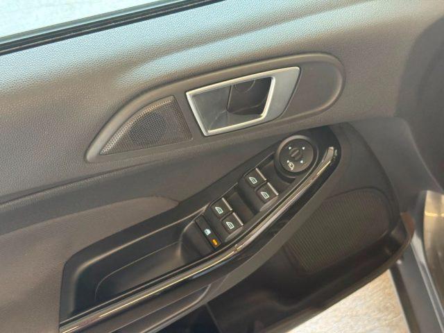 FORD Fiesta 1.4 GPL Titanium