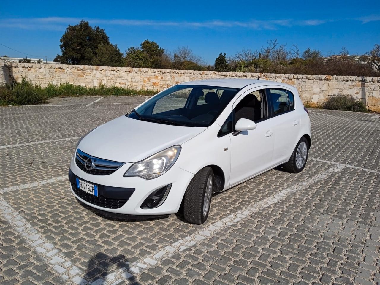 Opel Corsa 1.2 85CV 5 porte GPL-TECH One - MOTORE NUOVO