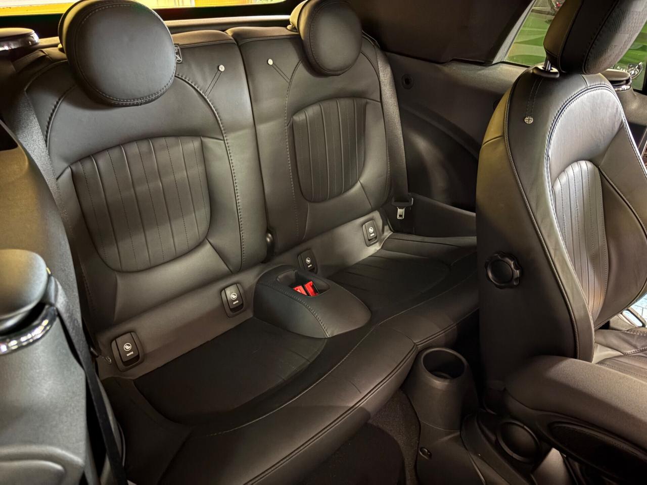 Mini 1.5 Cooper Resolute Cabrio