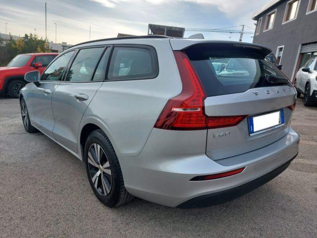 VOLVO V60 D3 R-design