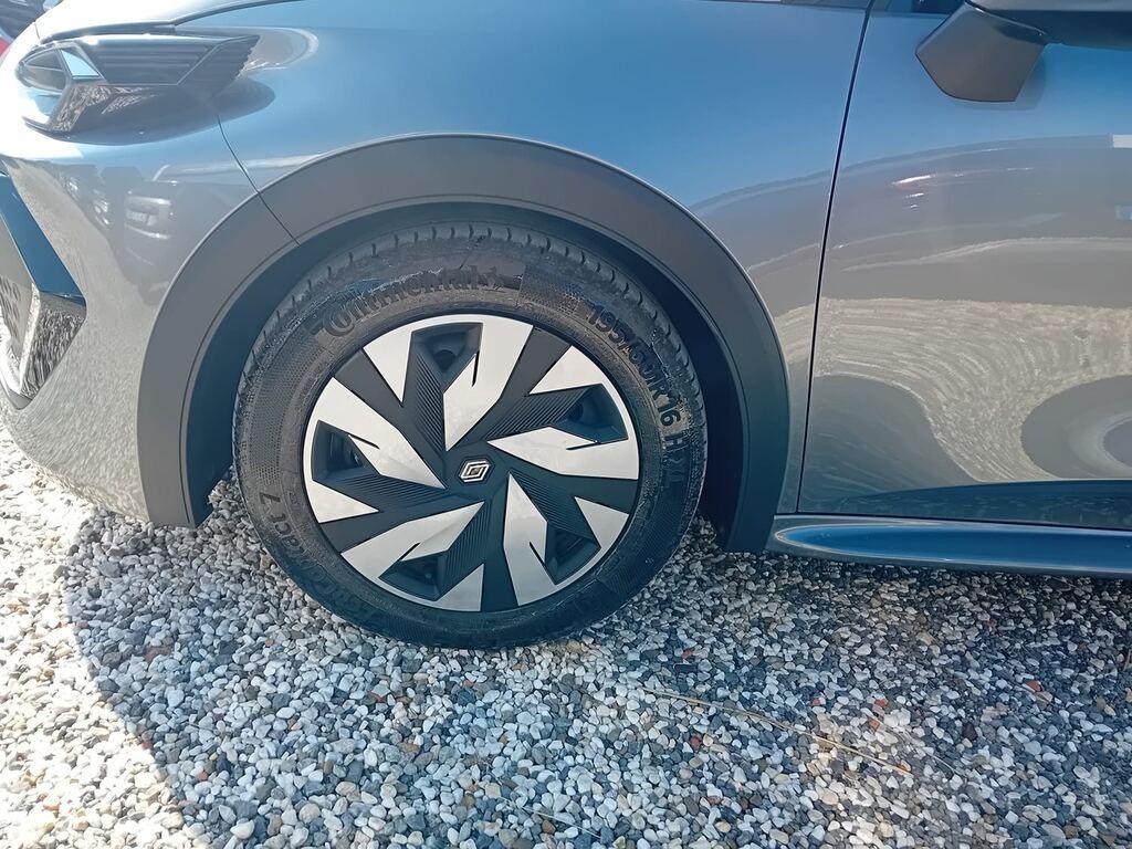 Renault Clio 1.8 full hybrid E-Tech Evolution Auto