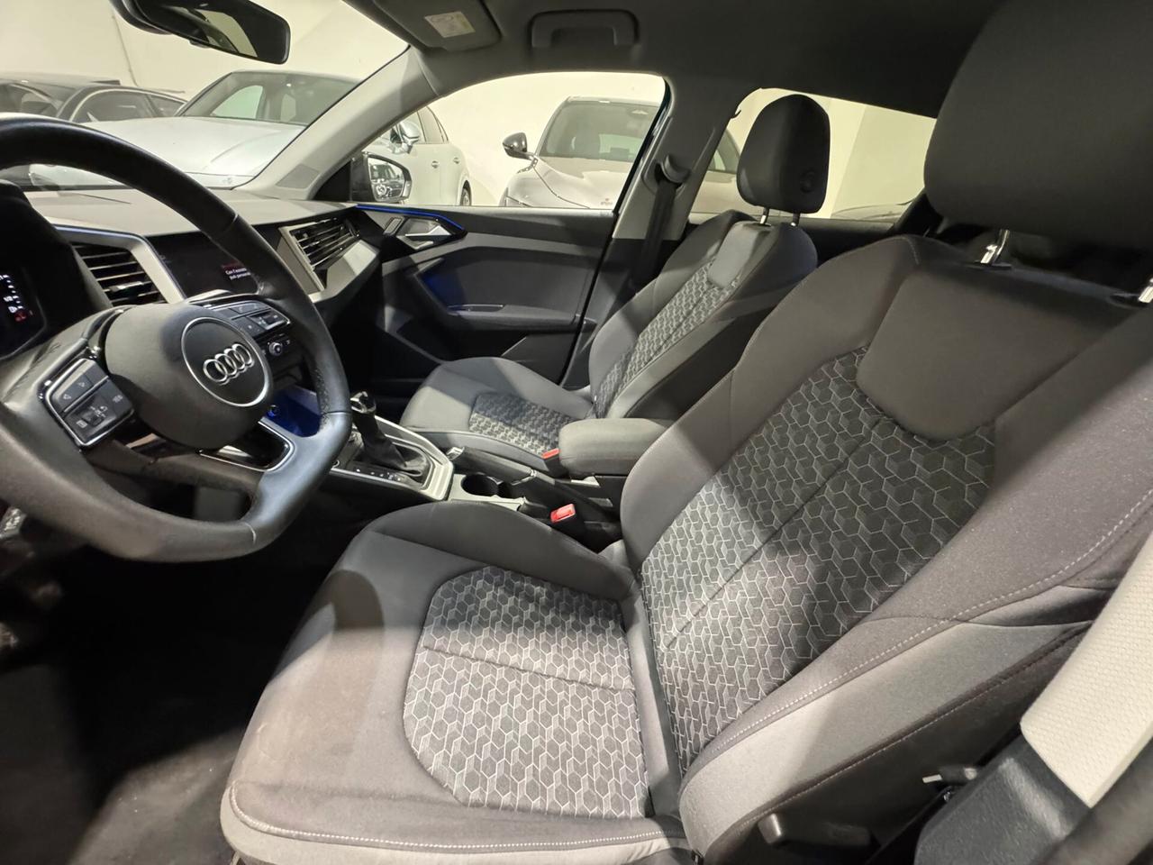 Audi A1 SPB 30 TFSI S tronic line edition