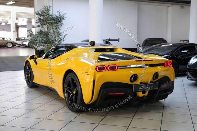 Ferrari SF90 Stradale LIFT SYSTEM|TELECAMERA|SCUDETTI|CARBON+LEDS|AFS