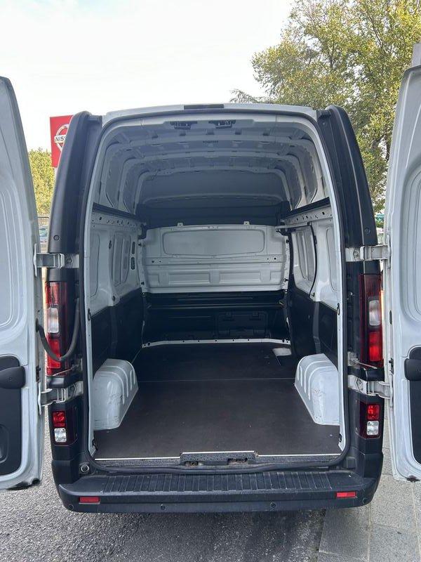 Nissan NV300 125CV PASSO CORTO/TETTO ALTO - PREZZO+IVA