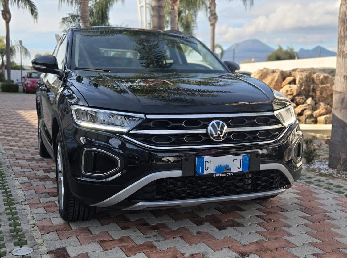 Volkswagen T-Roc 2.0 tdi Style 150CV dsg Uff Italy Led USB App Lega