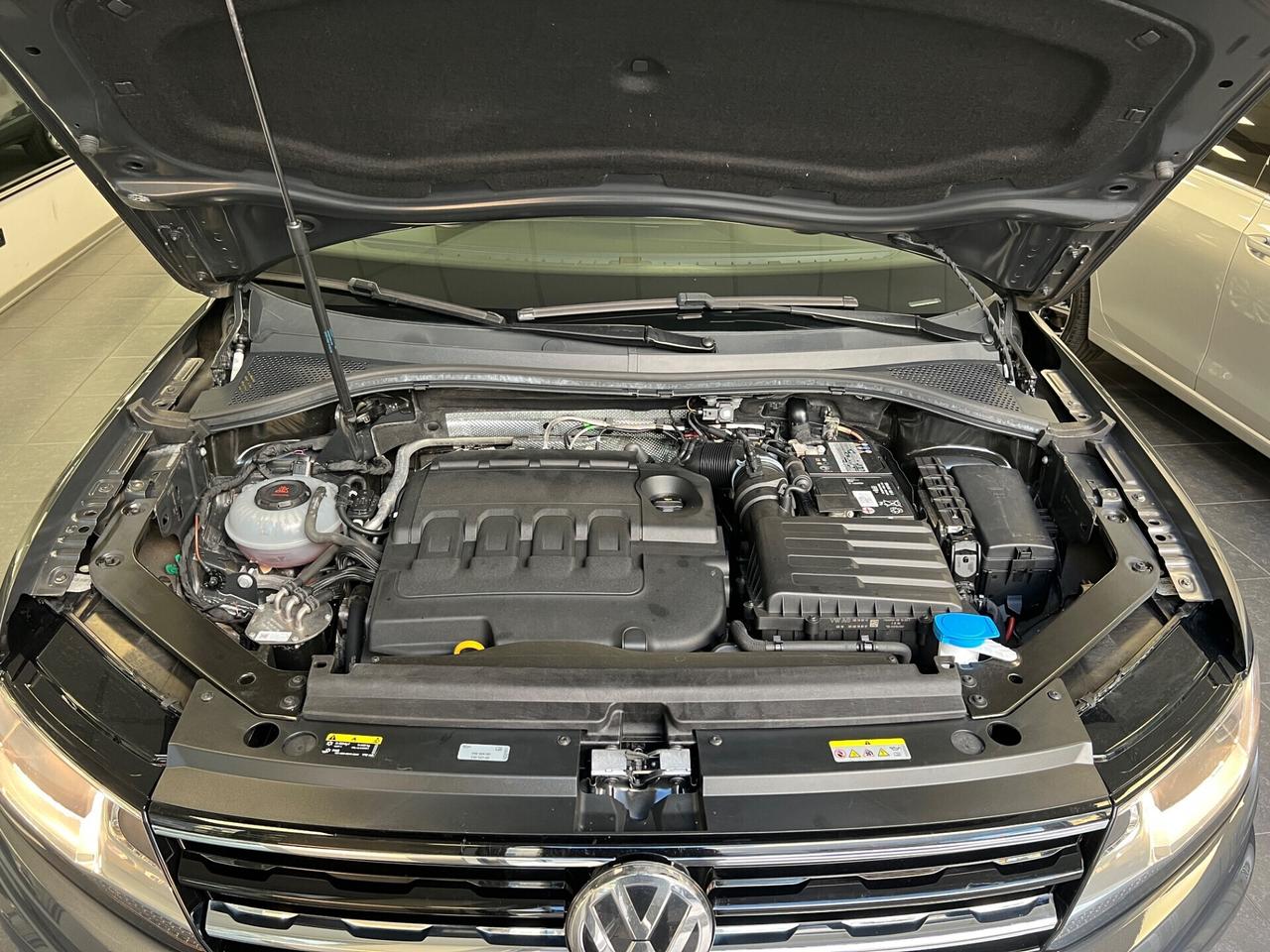 Volkswagen Tiguan 2.0 TDI SCR DSG Business BlueMotion Technology