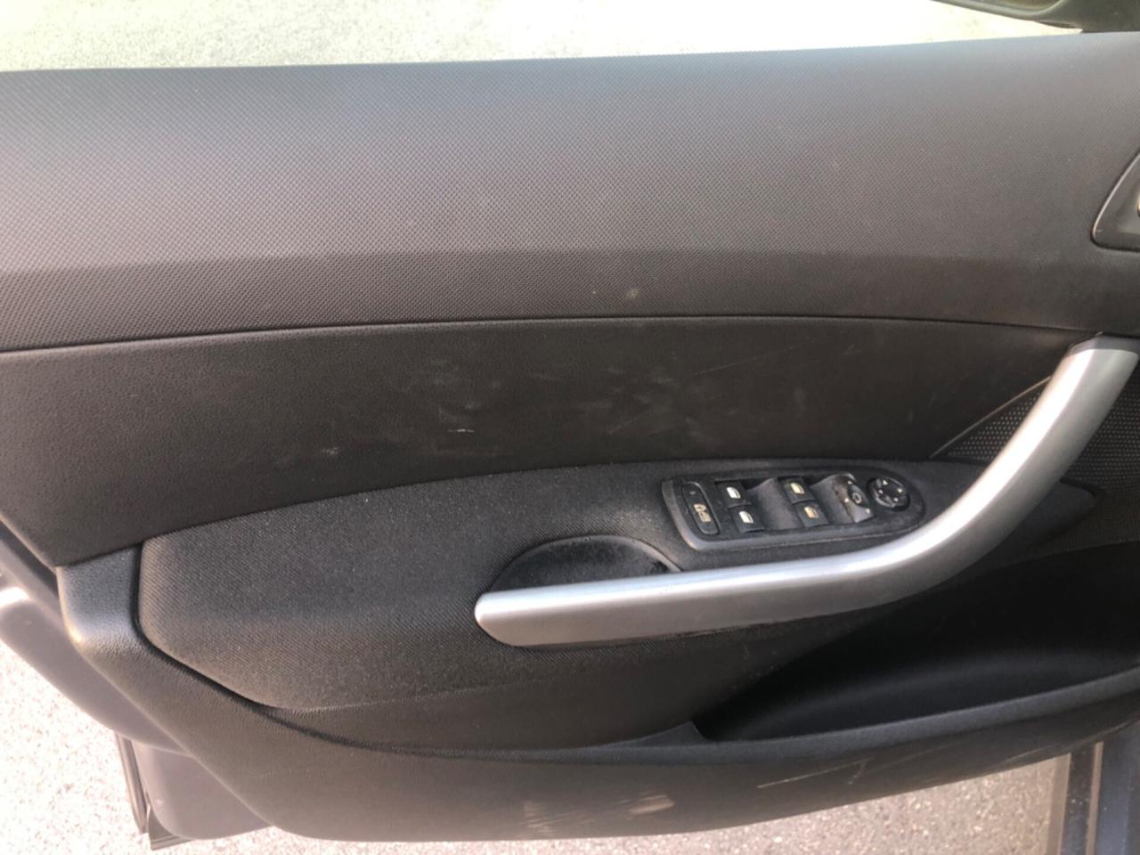 Peugeot 308 1.6 8V e-HDi 112CV POKI KILOMETRI