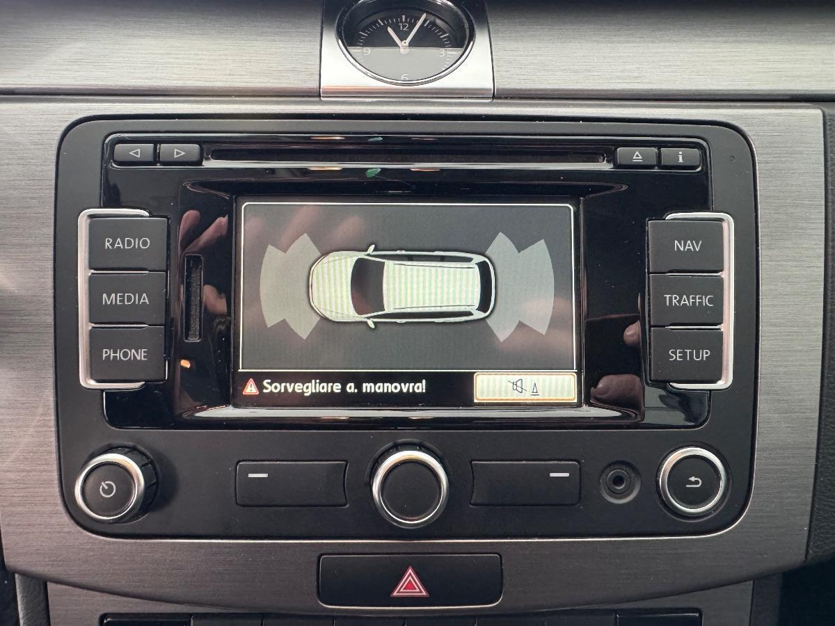 VOLKSWAGEN PASSAT Variant 2.0 TDI Executive BMT NAVIGATORE/ BLOCKSHAFT